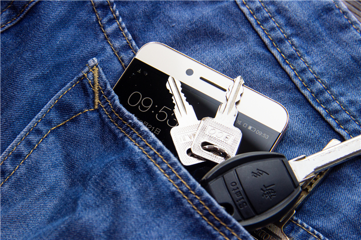 曲面屏手机贴膜最优解,手机贴膜曲面屏傻瓜式操作