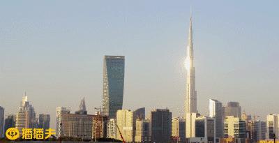 以滑板飞跃迪拜，热血青年的惊险大片