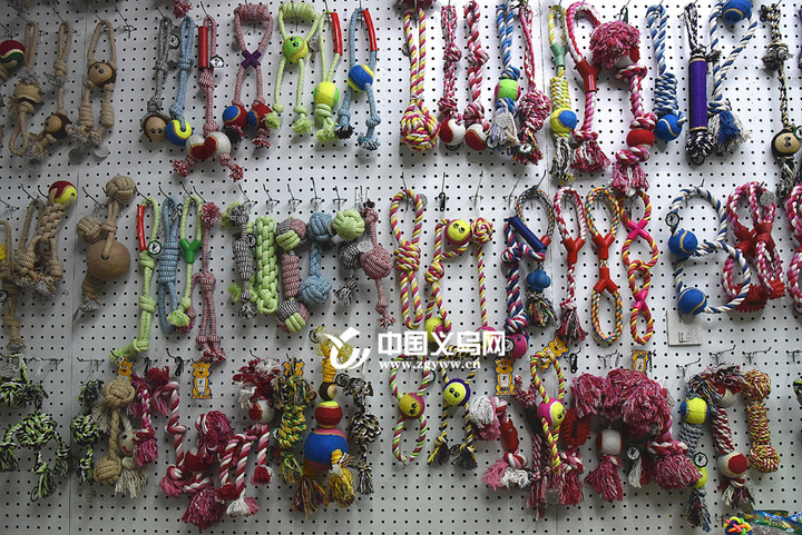 义乌最大宠物服装批发市场,义乌宠物用品交易市场