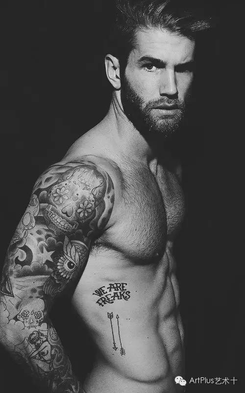 哇哦！你这条花臂国外有代购吗？