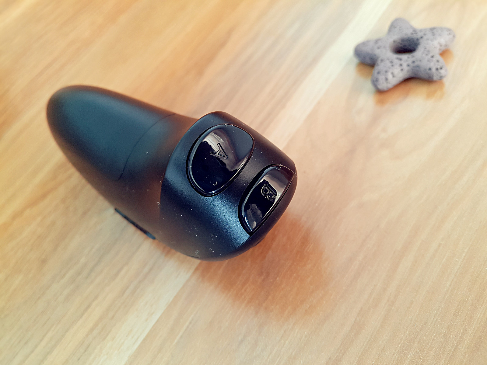 vr眼镜看小视频能够身临其境嘛,普通vr眼镜看手机上的视频效果