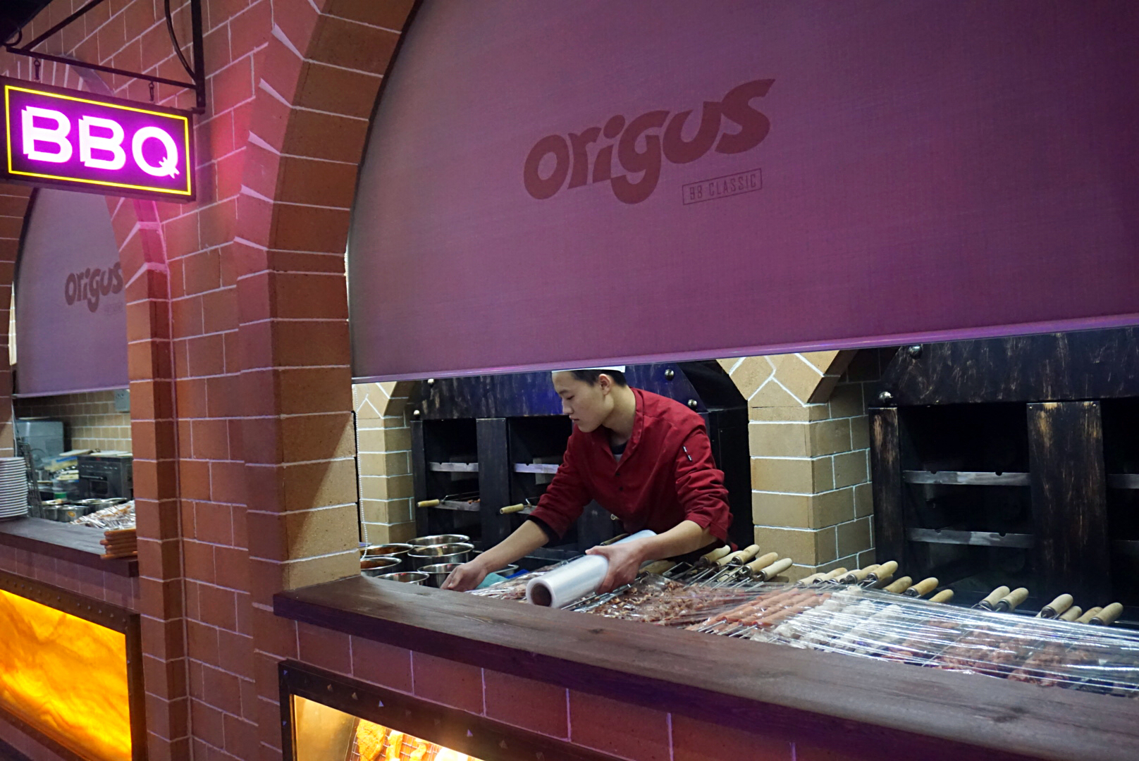 在21世纪以来最冷的一月份，足吃18年后变身逆天的好伦哥