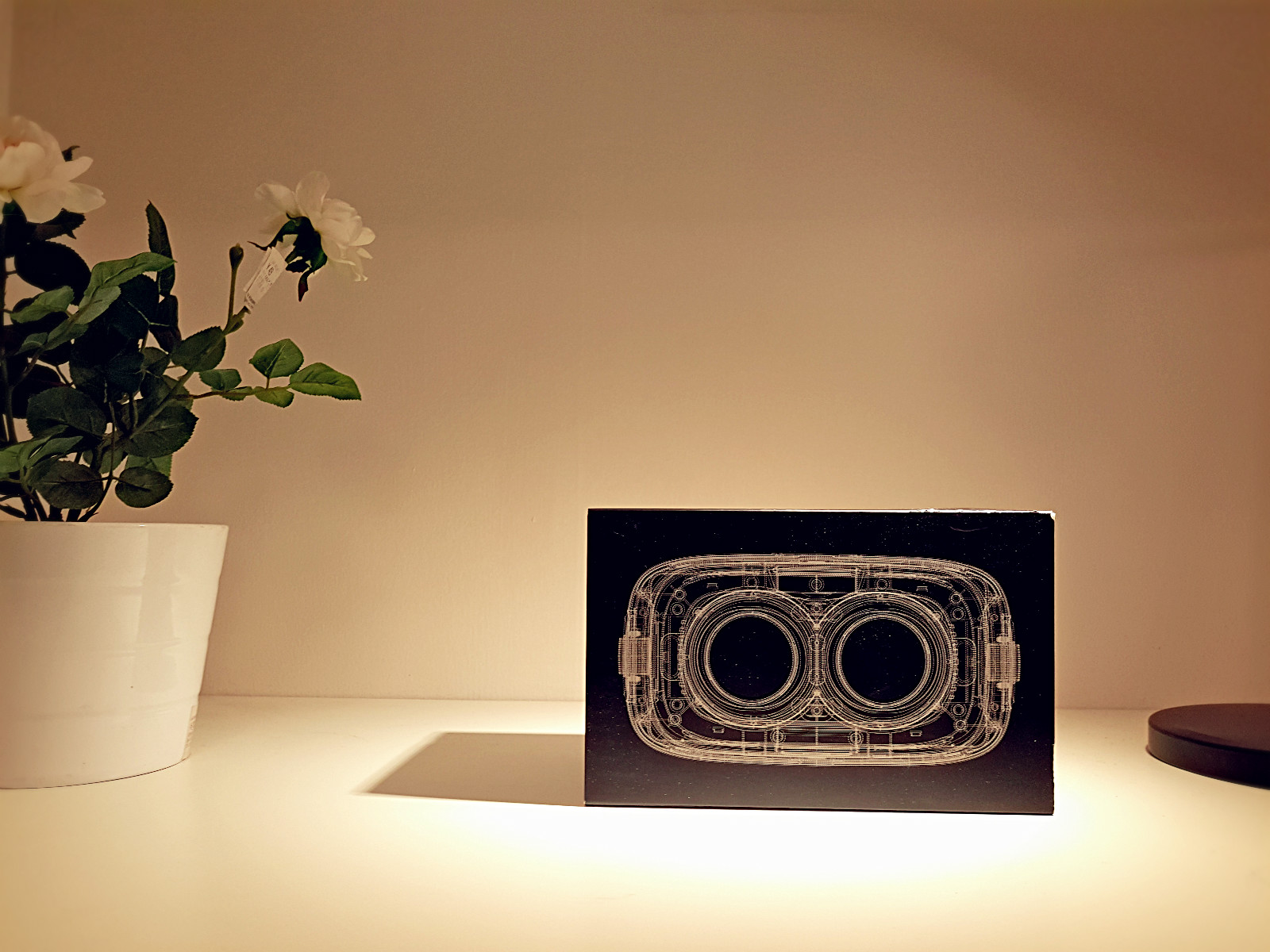 vr眼镜看小视频能够身临其境嘛,普通vr眼镜看手机上的视频效果