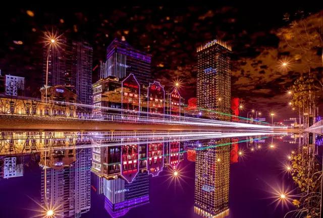 武汉能够去香港玩吗,在武汉能够去玩的地方