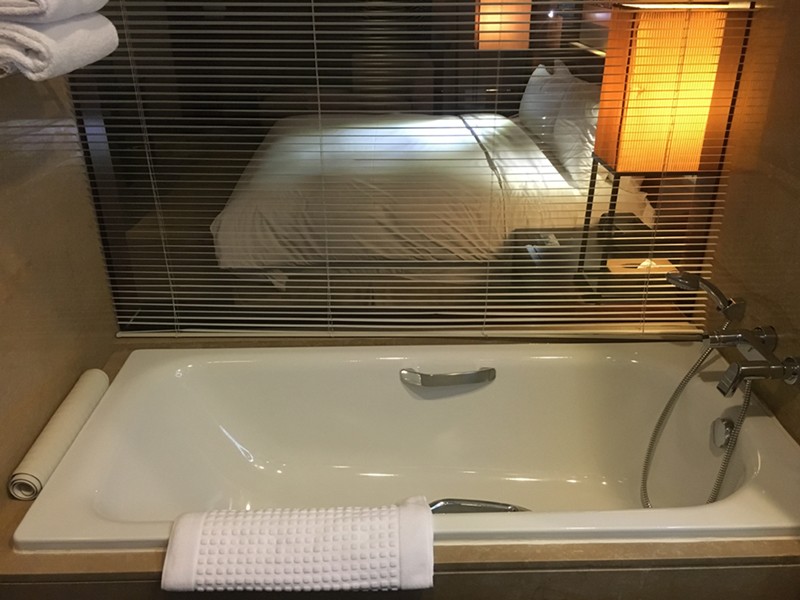 离首都机场近又有地铁站的酒店,首都机场国际航站楼附近宾馆