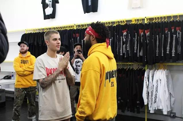 kanye为什么叫pablo,kanye发布什么言论