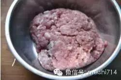 秋妹红烧狮子头的家常做法,红烧狮子头丸子的家常做法