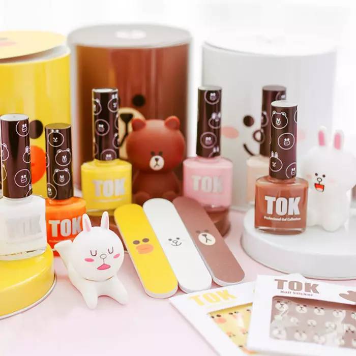 爱美甲吗？那就果断收藏吧~