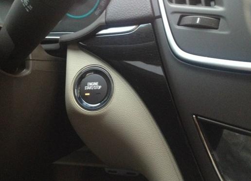 17寸的大脚，给我充足的稳重和自信、君威2.0L用车感受