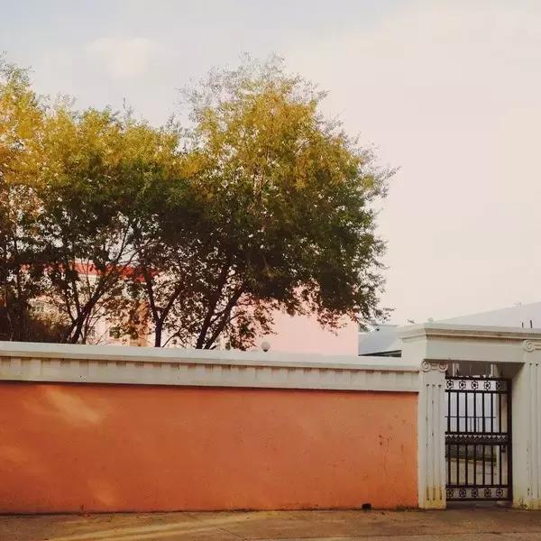 海拉尔二中是走读还是住宿,海拉尔第二中学允许走读吗