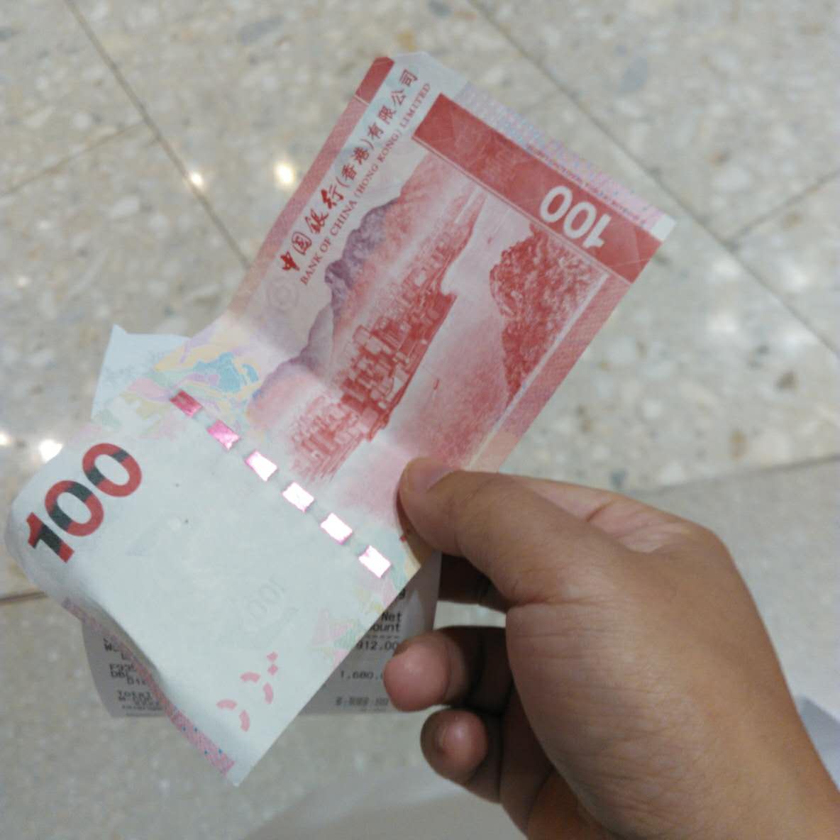 没带港币能够去香港吗,没带港币去香港怎么办