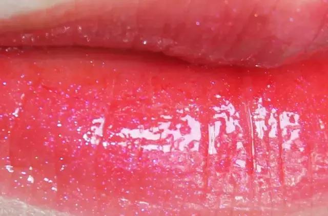 ysl最值得购买的唇釉,ysl唇釉推荐必买的一支