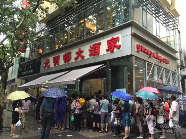 测评网红爆款月饼礼盒,安利五仁月饼