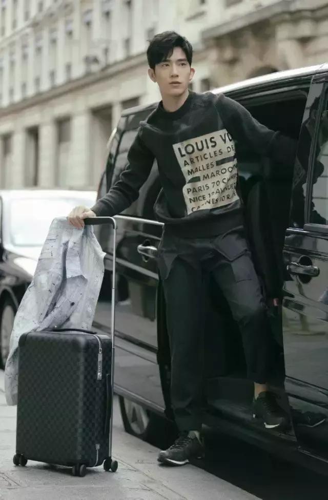 旅行必备收纳旅行箱,海外旅游行李箱推荐