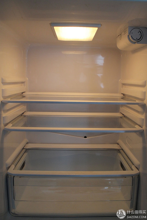 哈，你家的冰箱能安装QQ斗地主吗？