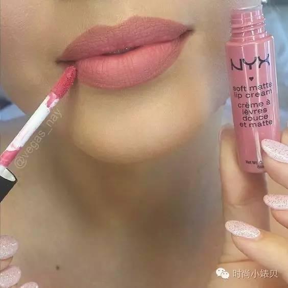 玻尿酸丰唇心得,丰唇失败了如何化妆拯救