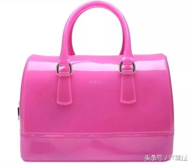 女人必须败下的包包，让男人心甘情愿为你买单！