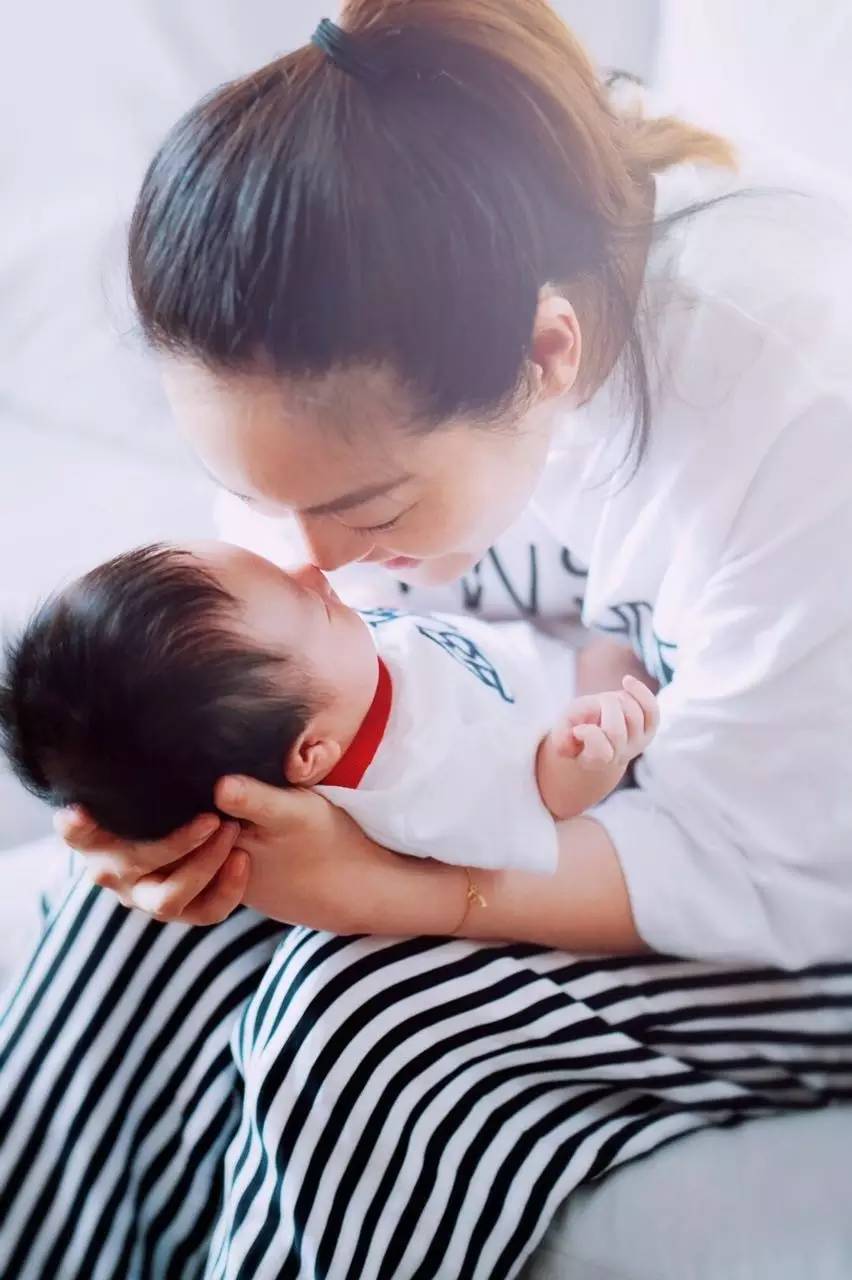 我为“小萌希奥”代言第三季摩登女子成为DIAPERQUEEN