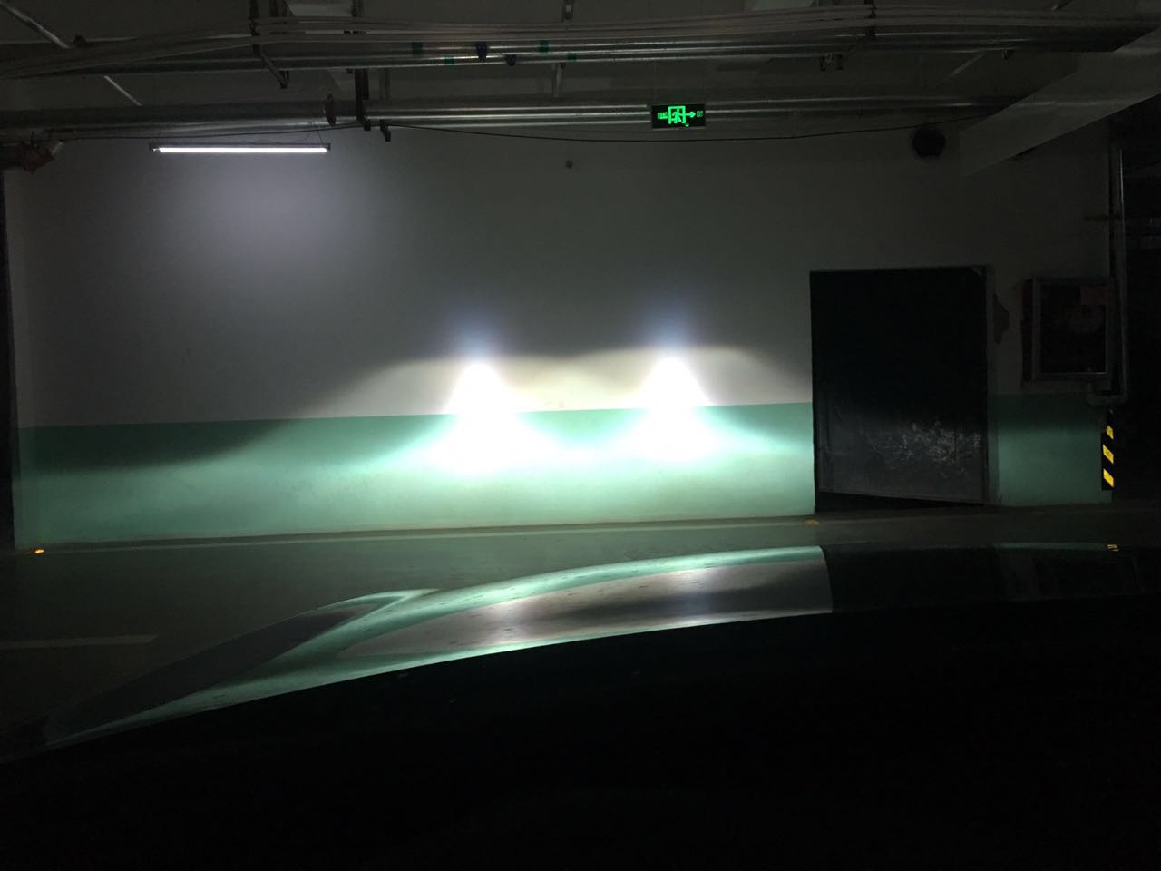 河南r300奔驰改装,改灯奔驰r300