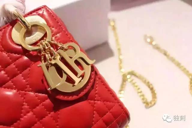 仿品包包质量比正品好,仿包包成本大揭秘