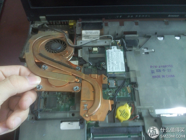 ibmt61笔记本拆机换固态硬盘,ibmt60拆机清灰教程