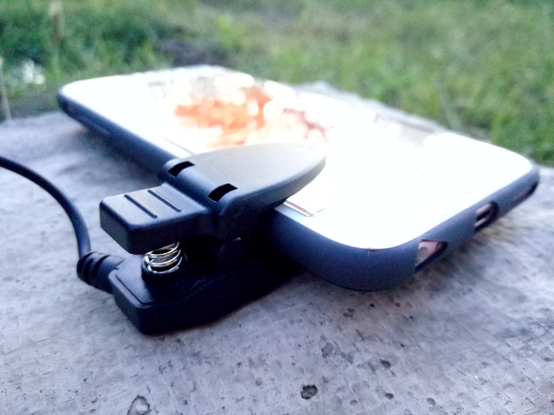 能插电话卡的手机壳,能卡手机的手机壳