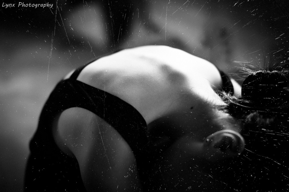 至亲之人即将去世自己却无能为力,至亲离世不过是为了下一世的安排