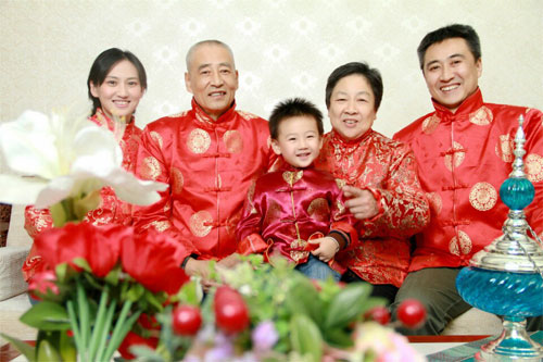 老阿姨和年轻人的代沟,老年人与年轻人的代沟