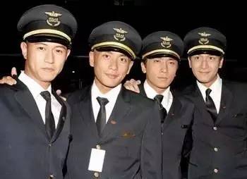 凭借《美人心计》他一举扭转地位，而同门的其他四人竟个个......