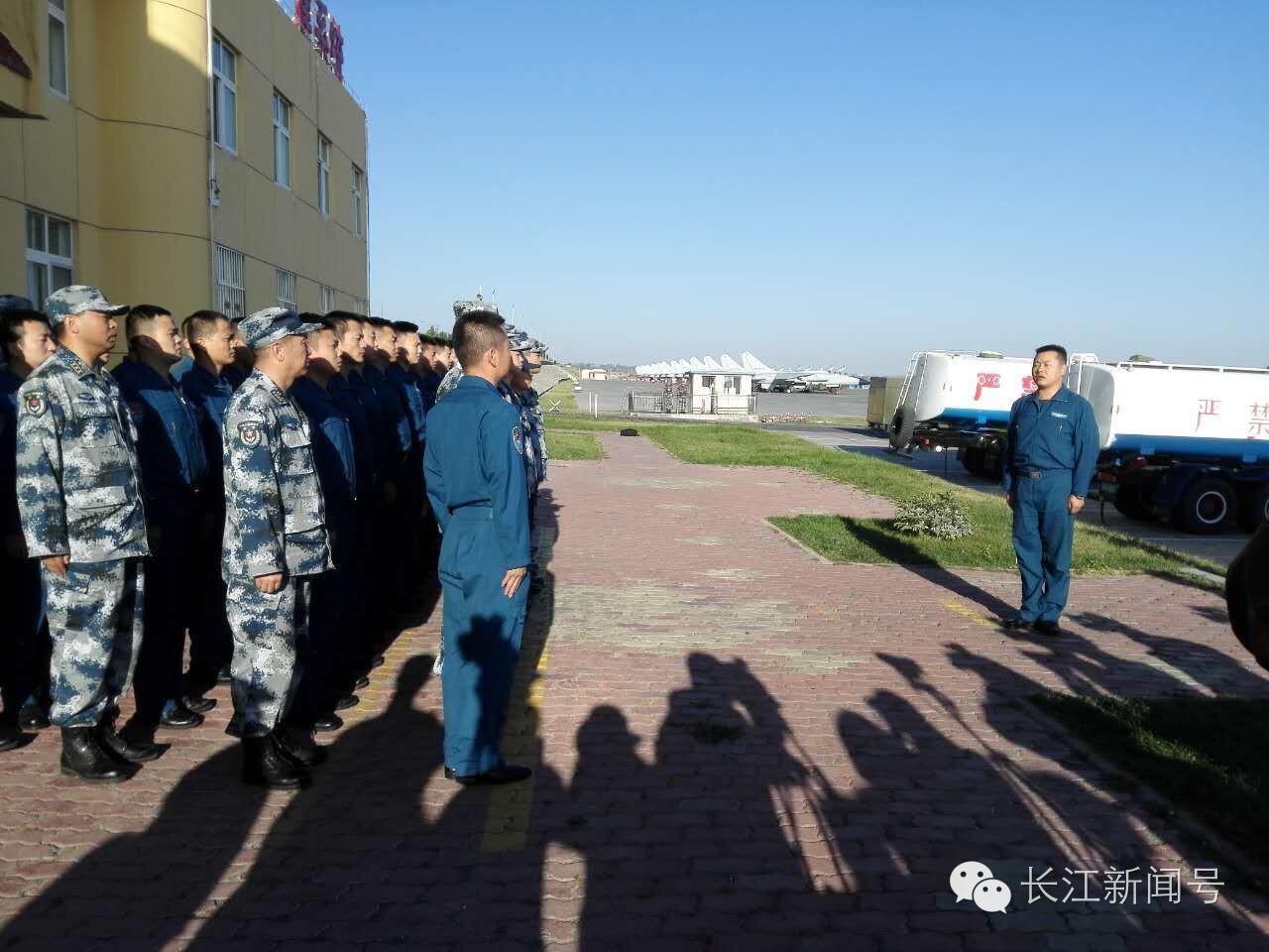 记者手记：天山脚下的中国好男儿