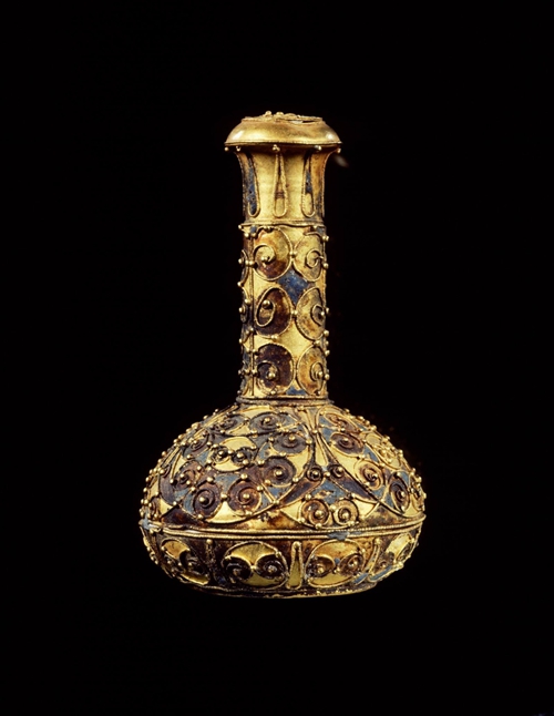 乐活家丨你天天闻的香水，竟然是用这些材料做的！再次忍住不吐