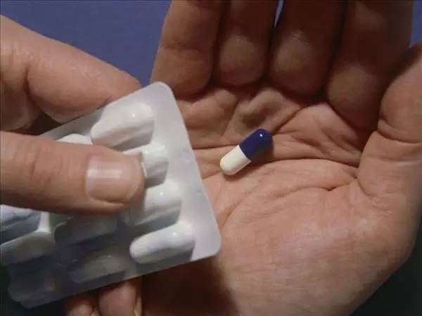 特罗凯靶向药吃多久能见效,特罗凯副功能严重可停药吗