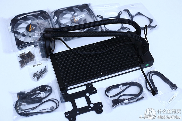 安钛克暗黑系列机箱装机教程,安钛克机箱散热怎么样