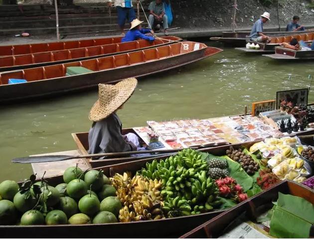 第一次去泰国带多少钱比较合适,一家人一起去泰国旅游注意什么
