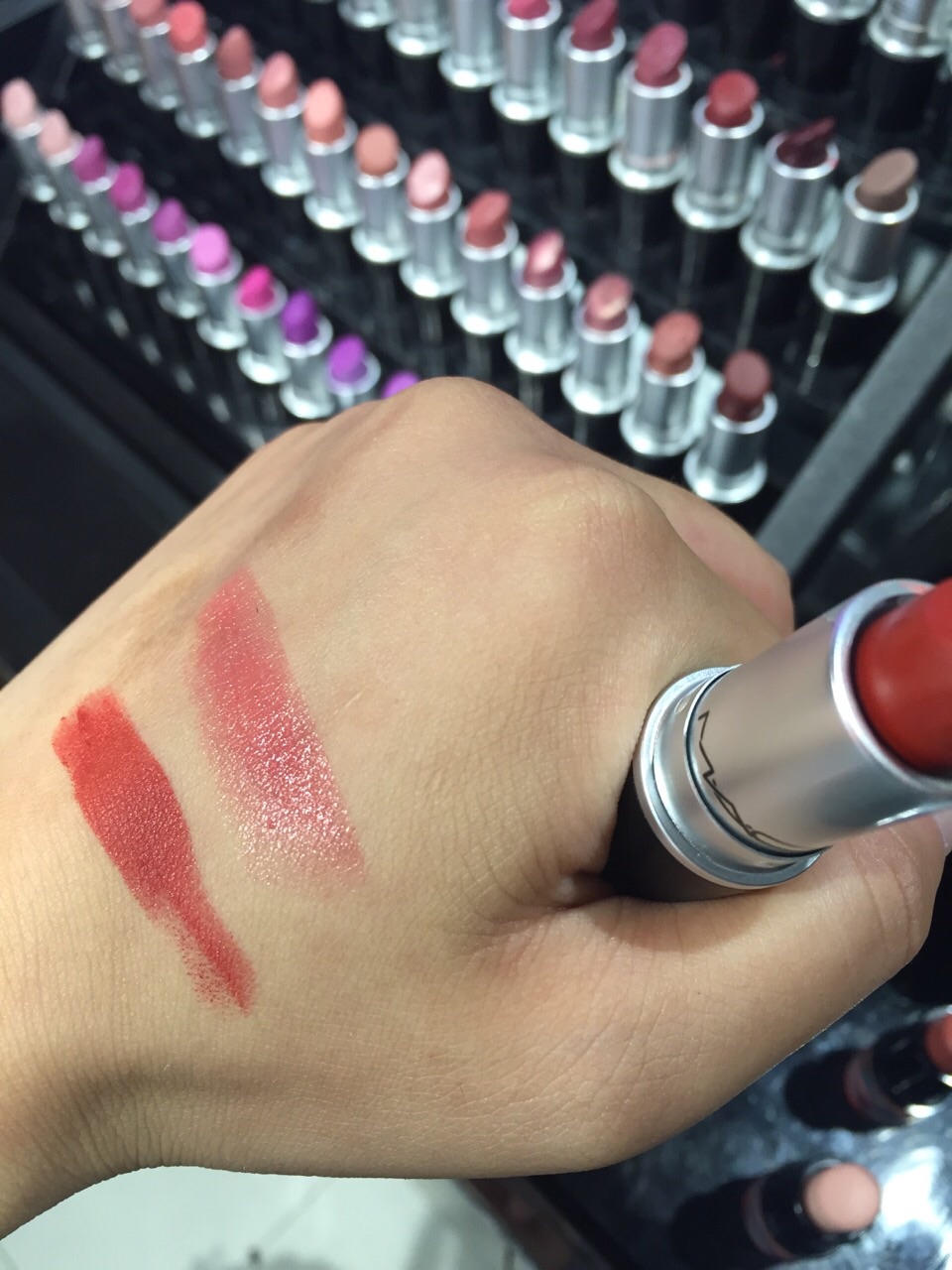纪梵希口红哪个色最火,兰蔻最火的口红色号
