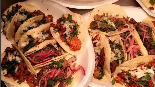 在美国吃墨西哥卷饼 (美国最好吃的墨西哥州美食)