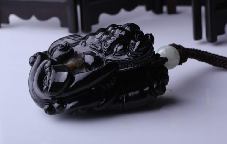 和田玉青海料都有哪些种类,新疆和田玉种类特点是什么