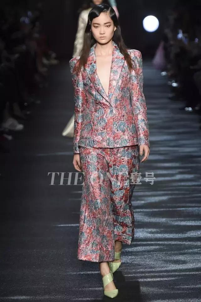 想秀就秀|初秋来袭，赶紧打一手穿搭好牌！