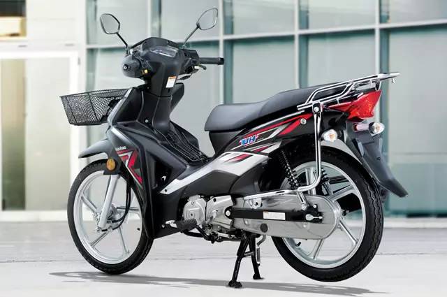 豪爵uh110弯梁对比雅马哈凌俊,豪爵uh110s弯梁摩托爬坡测试