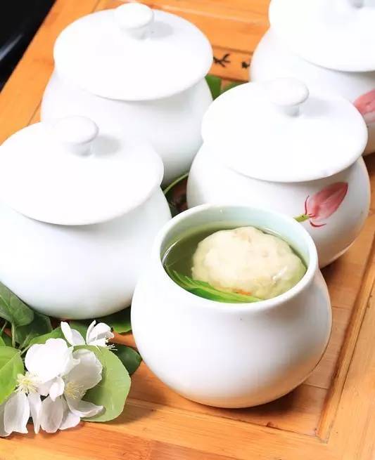 各大酒楼中秋订餐火爆,聚会美食推荐餐厅大包房