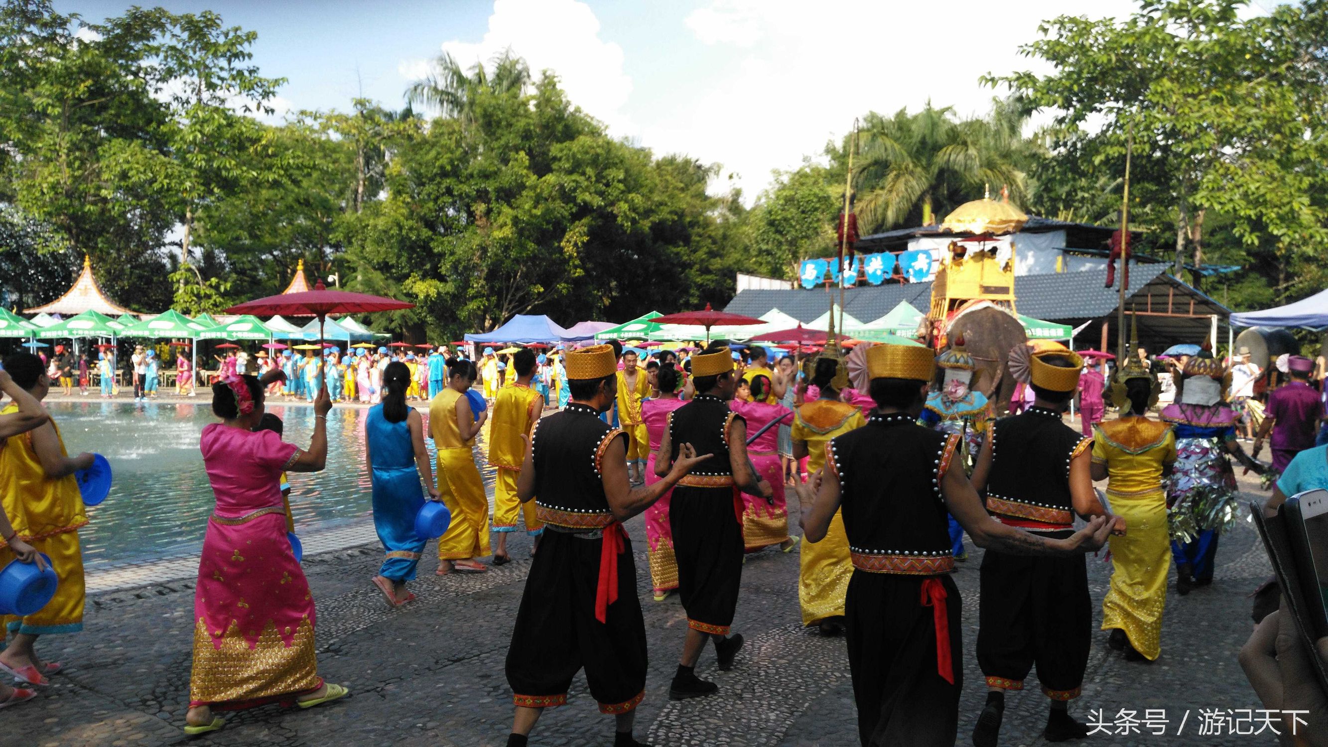 西双版纳深度游,西双版纳傣族园旅游攻略