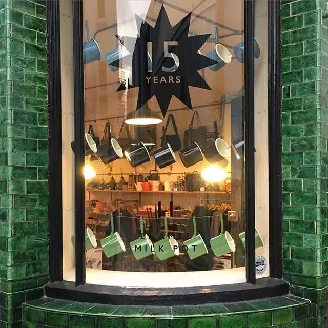 开店开成杂货店,把超市开成小卖部风格