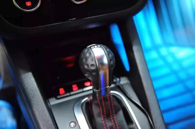 尚酷经典改装视频,尚酷改装粉色案例