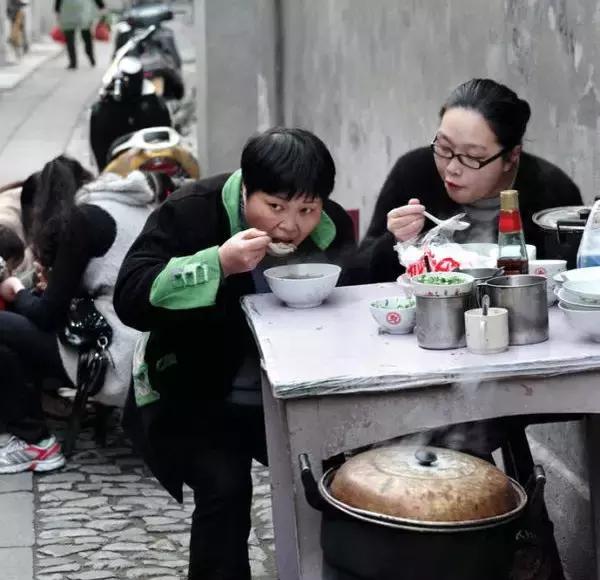 走过这8条街，镇江传统美食都基本吃全了，吃货地图攻略奉上