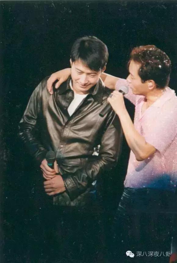 哥哥缅怀张国荣,缅怀哥哥张国荣演唱会