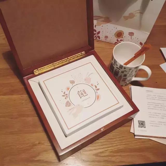 lv的月饼好吃吗,dior月饼好吃么