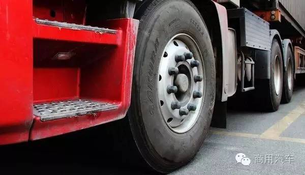货车真空胎轮毂和带内胎轮毂区别,货车真空胎钢圈和内外胎钢圈区别