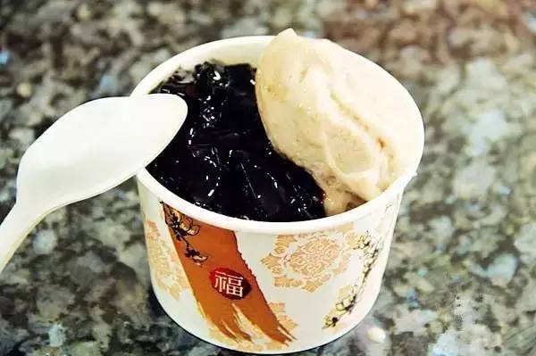 去各地跑马拉松,去台北跑一场马拉松