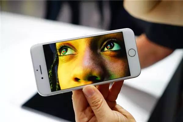 iphone7怎么看后台运行程序,iphone7如何看到正在运行的软件