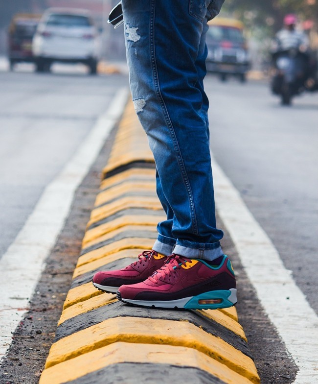 yeezy和nmd哪个舒服,yeezy会不会走nmd的老路